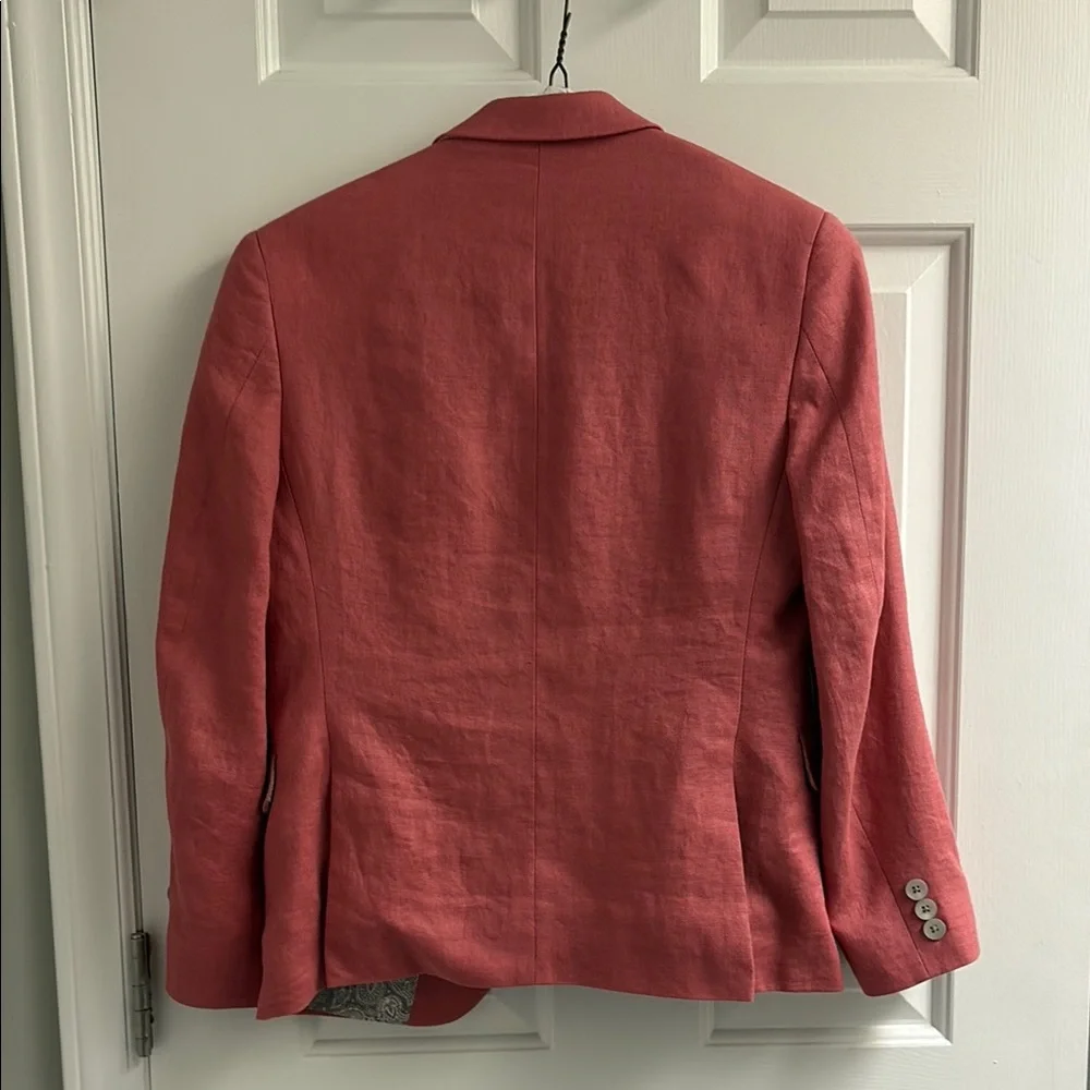 Vibrant Pink Tailored Blazer with Textured Fabric - Picture 3 of 3